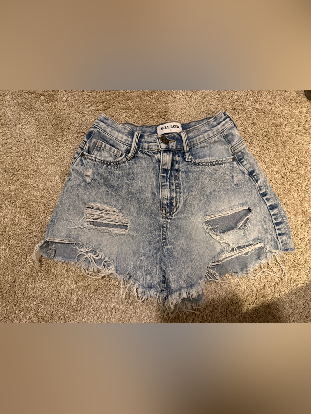 RSQ distressed high rise shorts sz 24